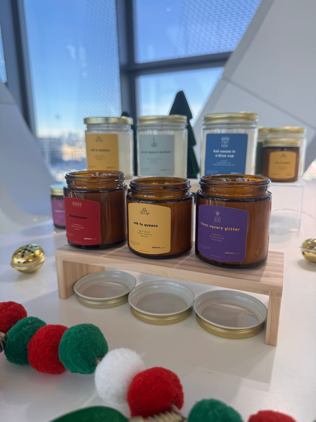 lga mini collection Planet Sis